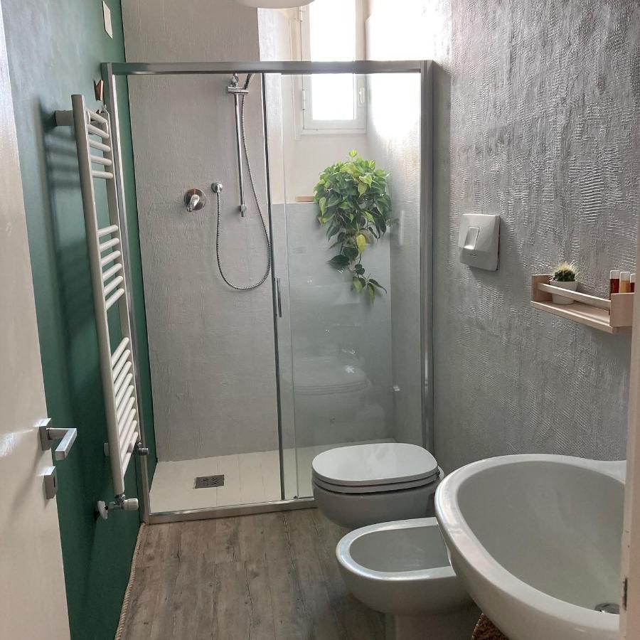Sunrise Bed & Breakfast Marina Di Pisa Bagian luar foto