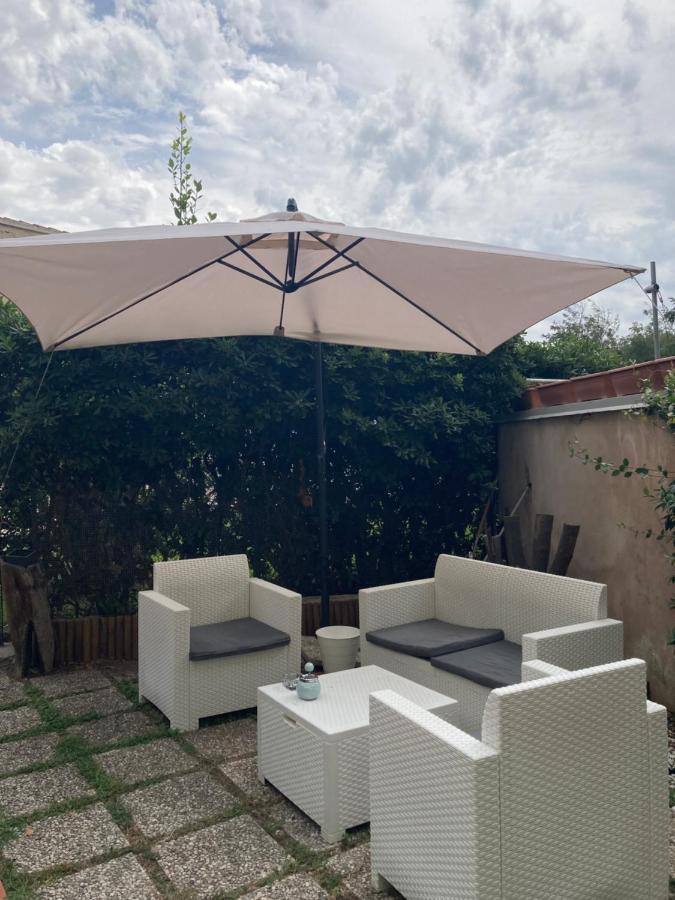 Sunrise Bed & Breakfast Marina Di Pisa Bagian luar foto